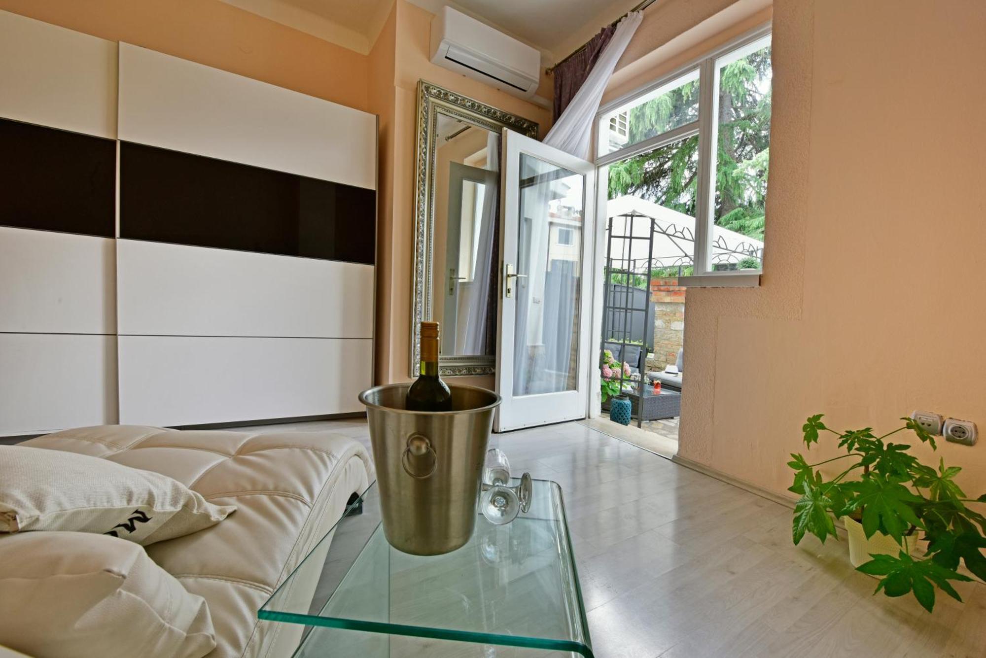Apartments Villa Herak Poreč Buitenkant foto