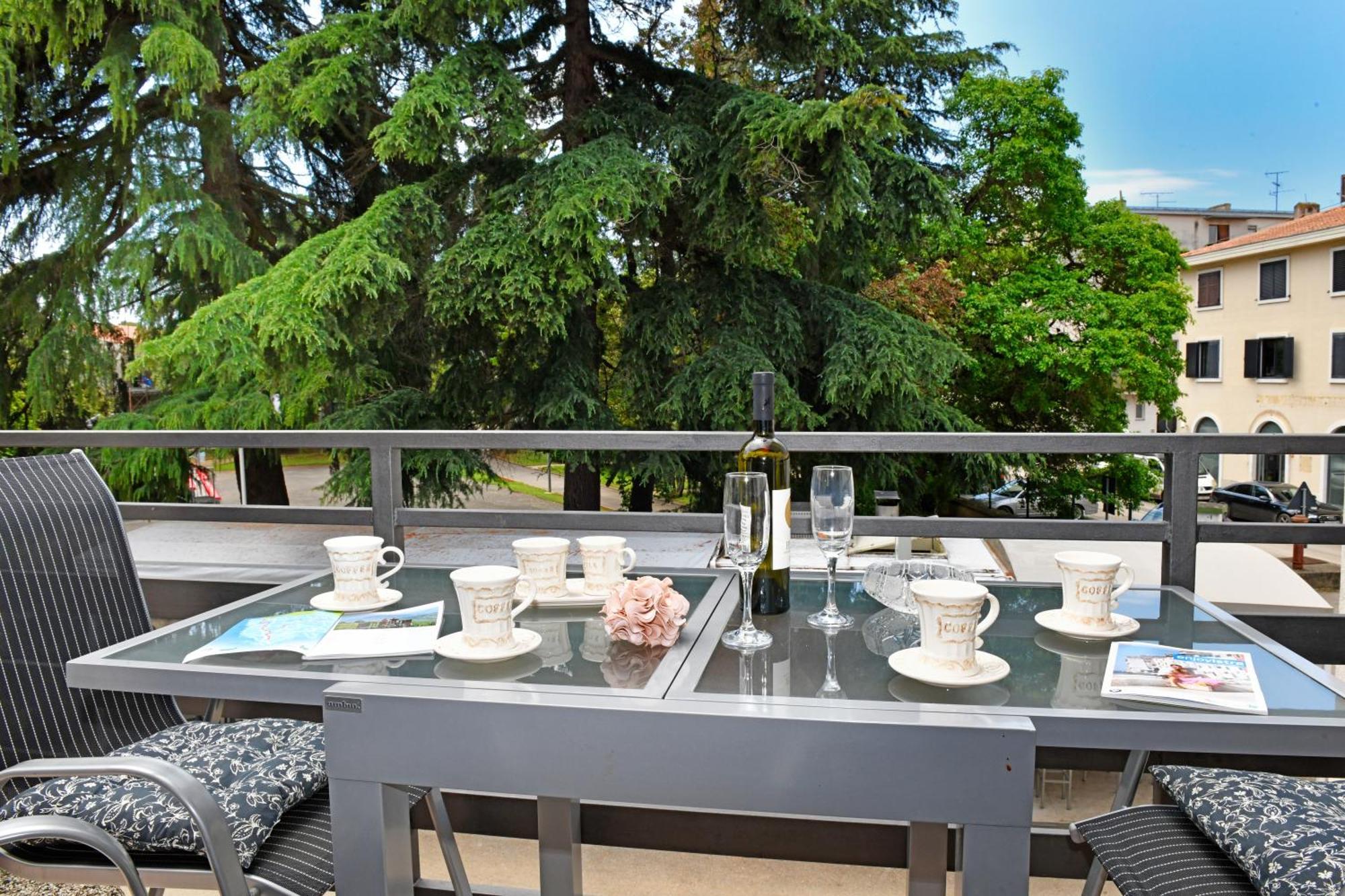Apartments Villa Herak Poreč Buitenkant foto